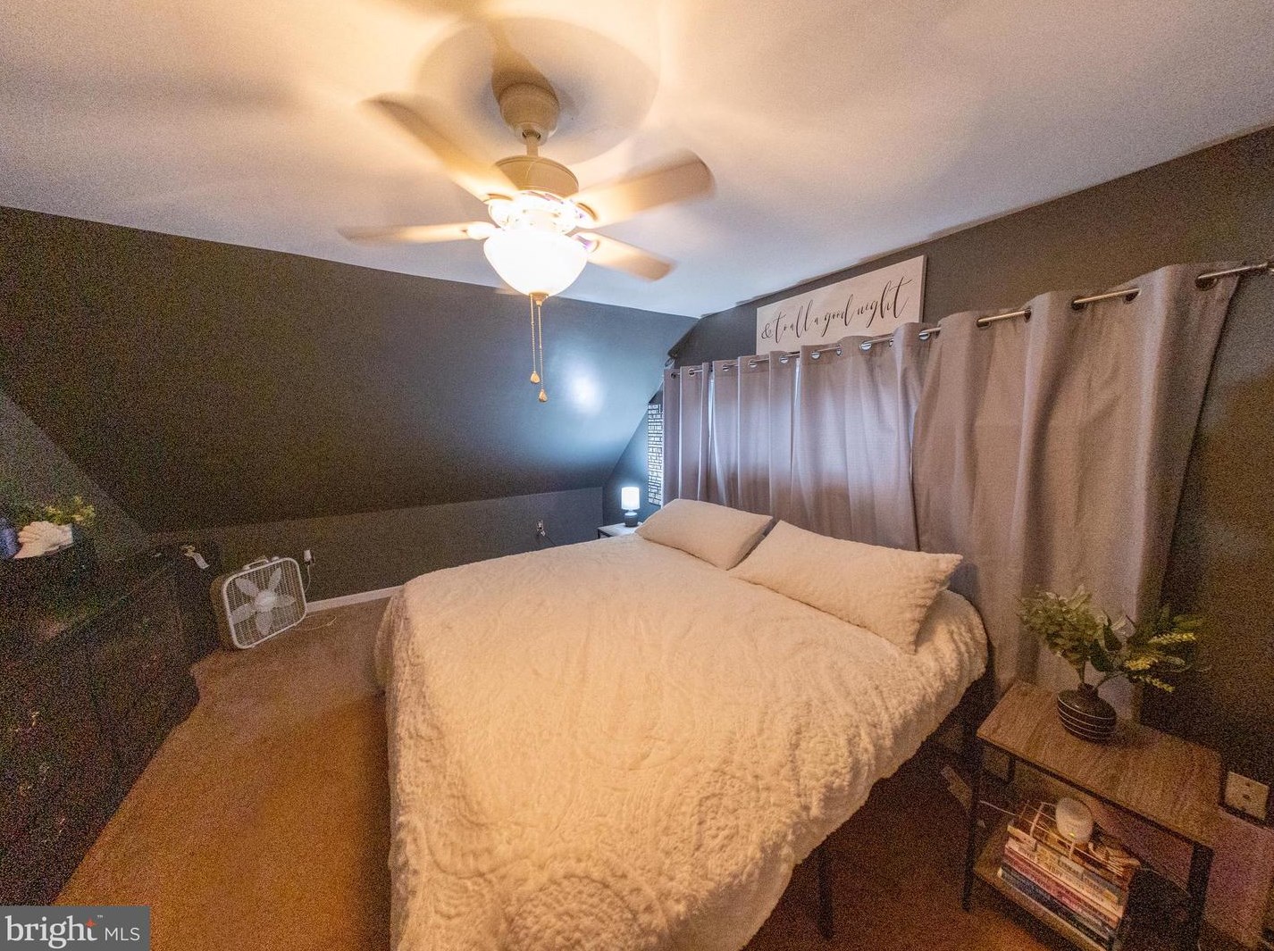 259 Goldenridge Dr, Levittown PA  19057-3434 exterior