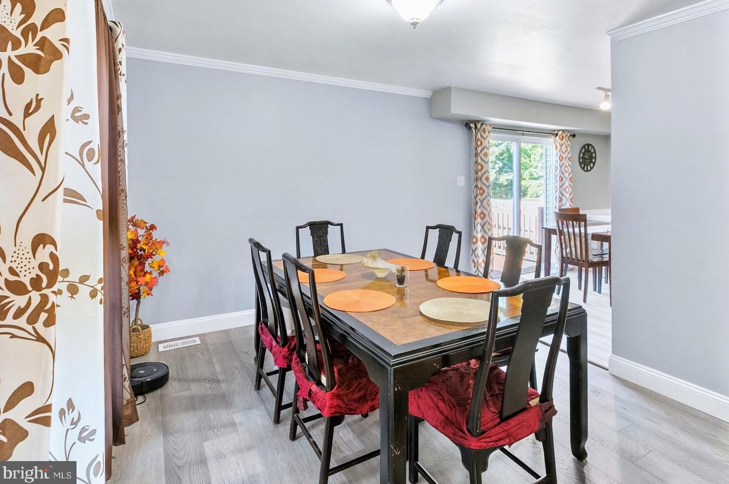 221 Parkview Way, Upper Makefield PA 18940-1138 exterior