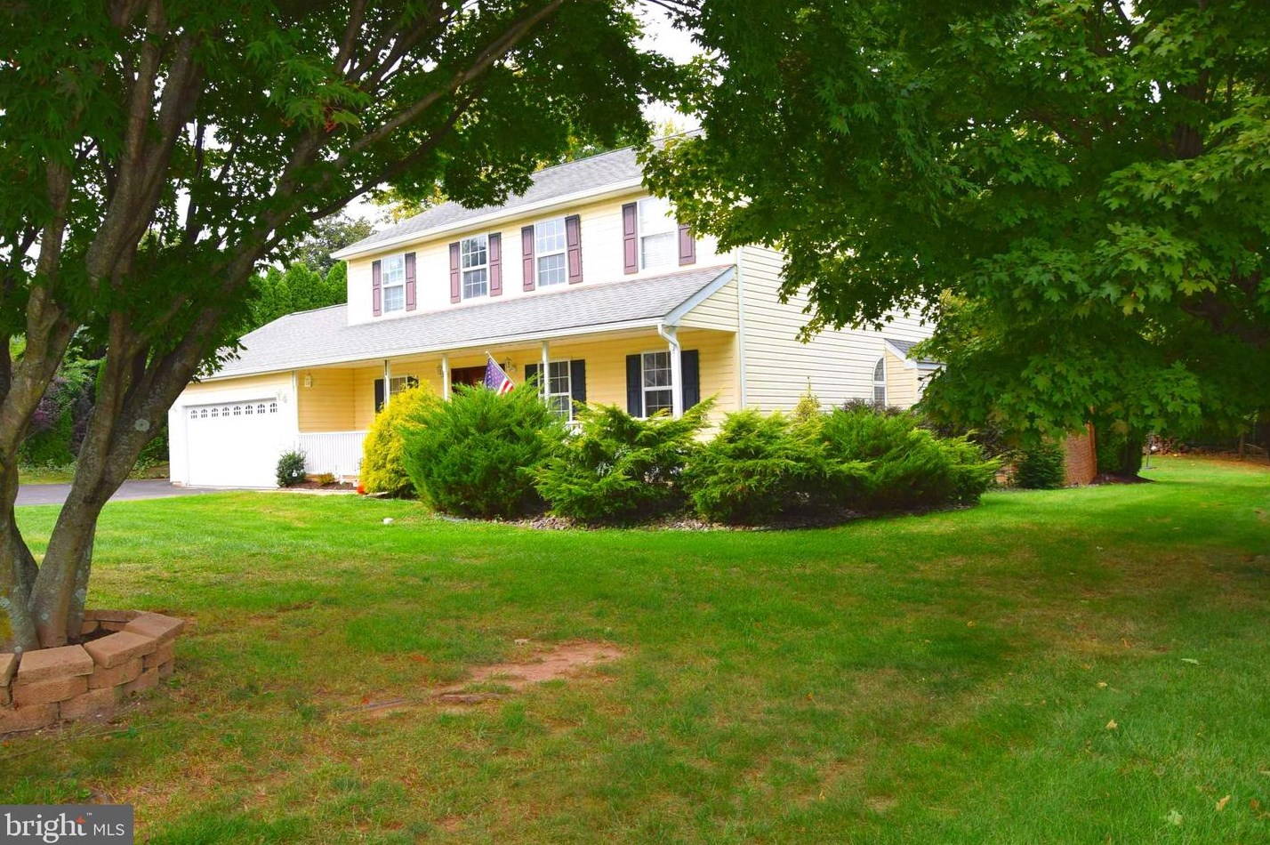 135 Hopkins Cir, Chalfont, PA 18914-3027