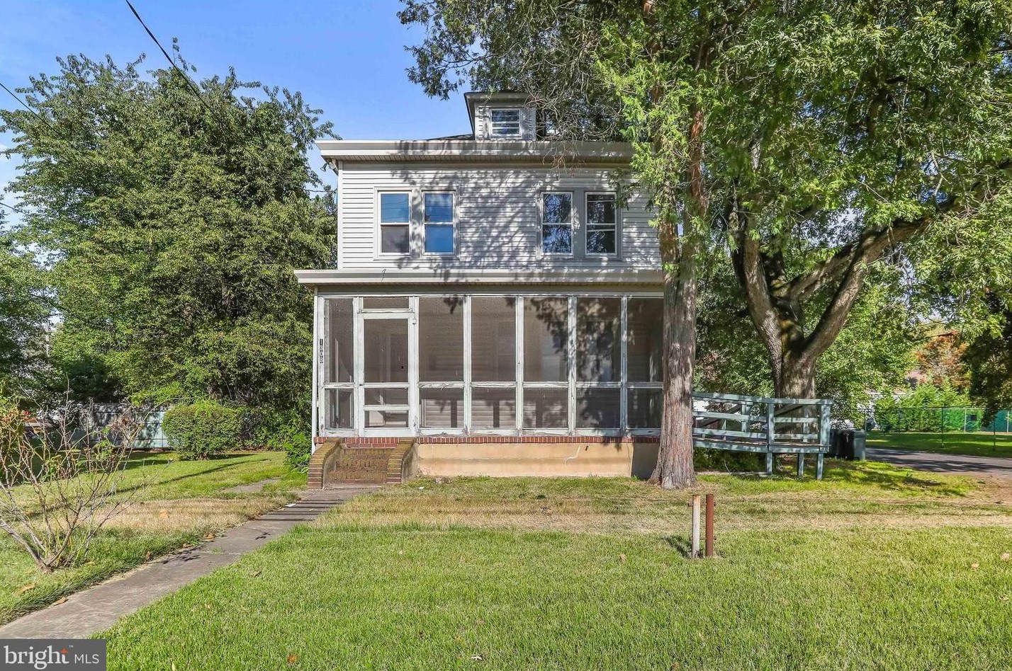 1308 S Pennsylvania Ave, Yardley, PA 19067