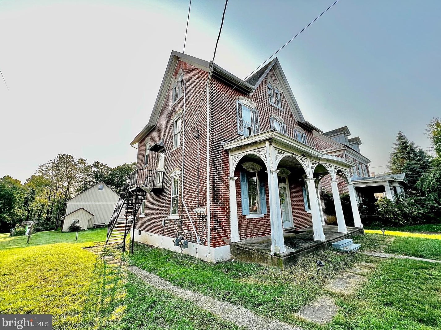 3 S Main St, Richlandtown, PA 18955