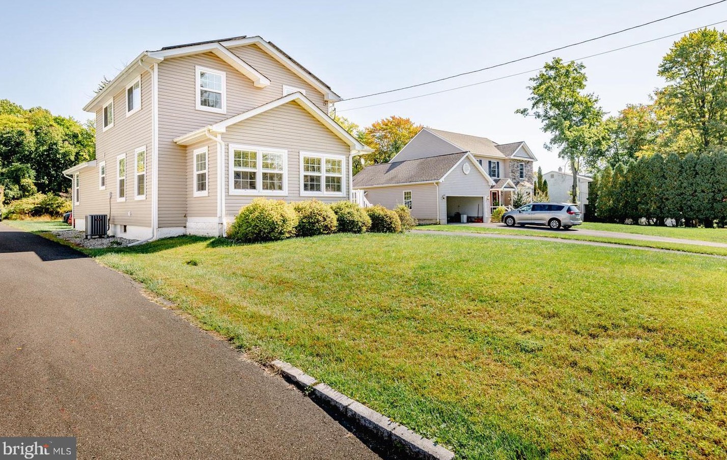 433 Hulmeville Rd, Langhorne, PA 19047