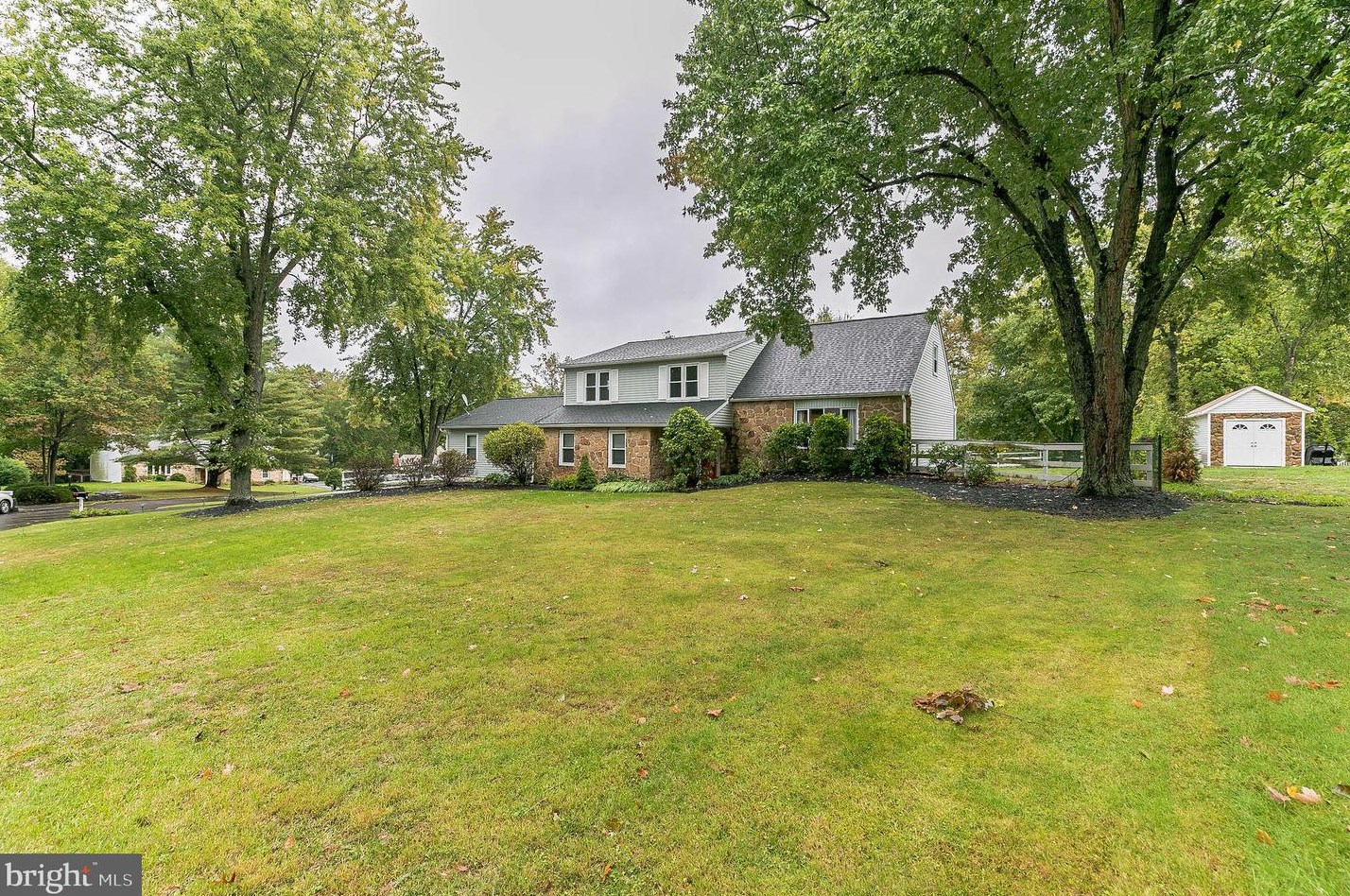 275 Strawberry Cir, Langhorne, PA 19047-1567