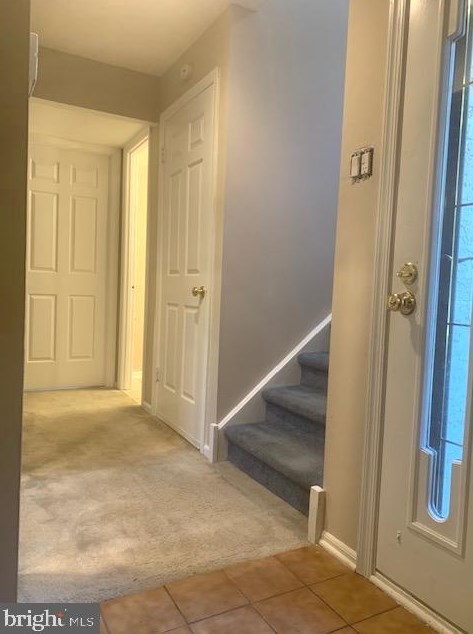 628 Valley Stream Cir, Langhorne, PA 19053-1940
