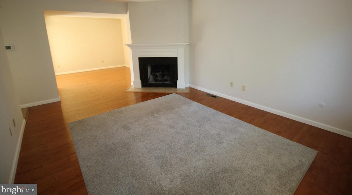 311 Milford Ct, Upper Makefield, PA 18940-1752