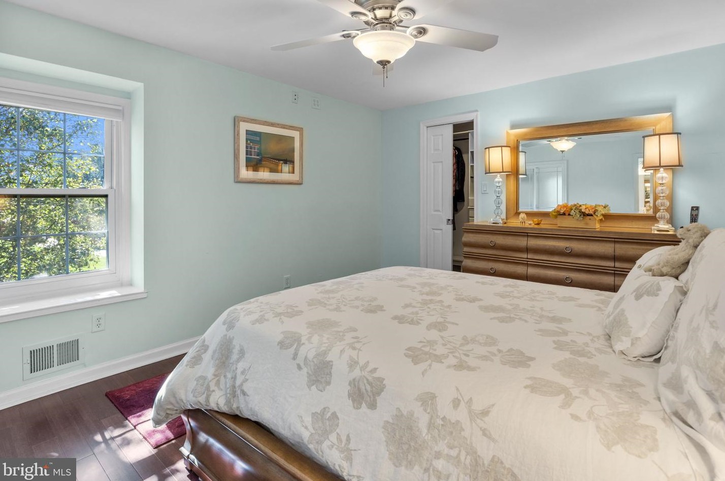 107 Frost Ln, Upper Makefield PA 18940-2010 exterior