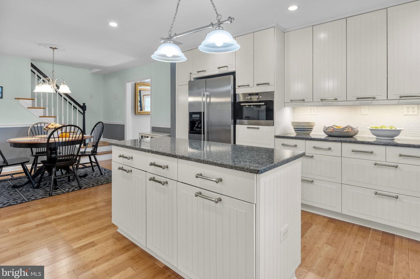 107 Frost Ln, Upper Makefield PA 18940-2010 exterior