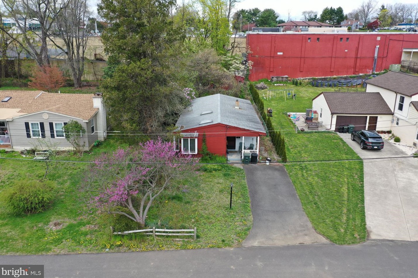 608 Feaster Ave, Langhorne, PA 19053-6008