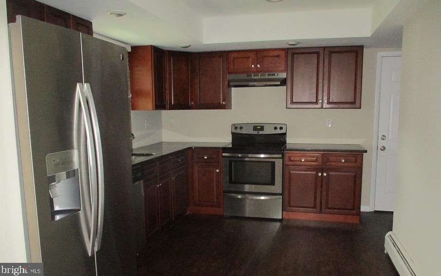 1924 4th St, Langhorne PA  19047-1720 exterior