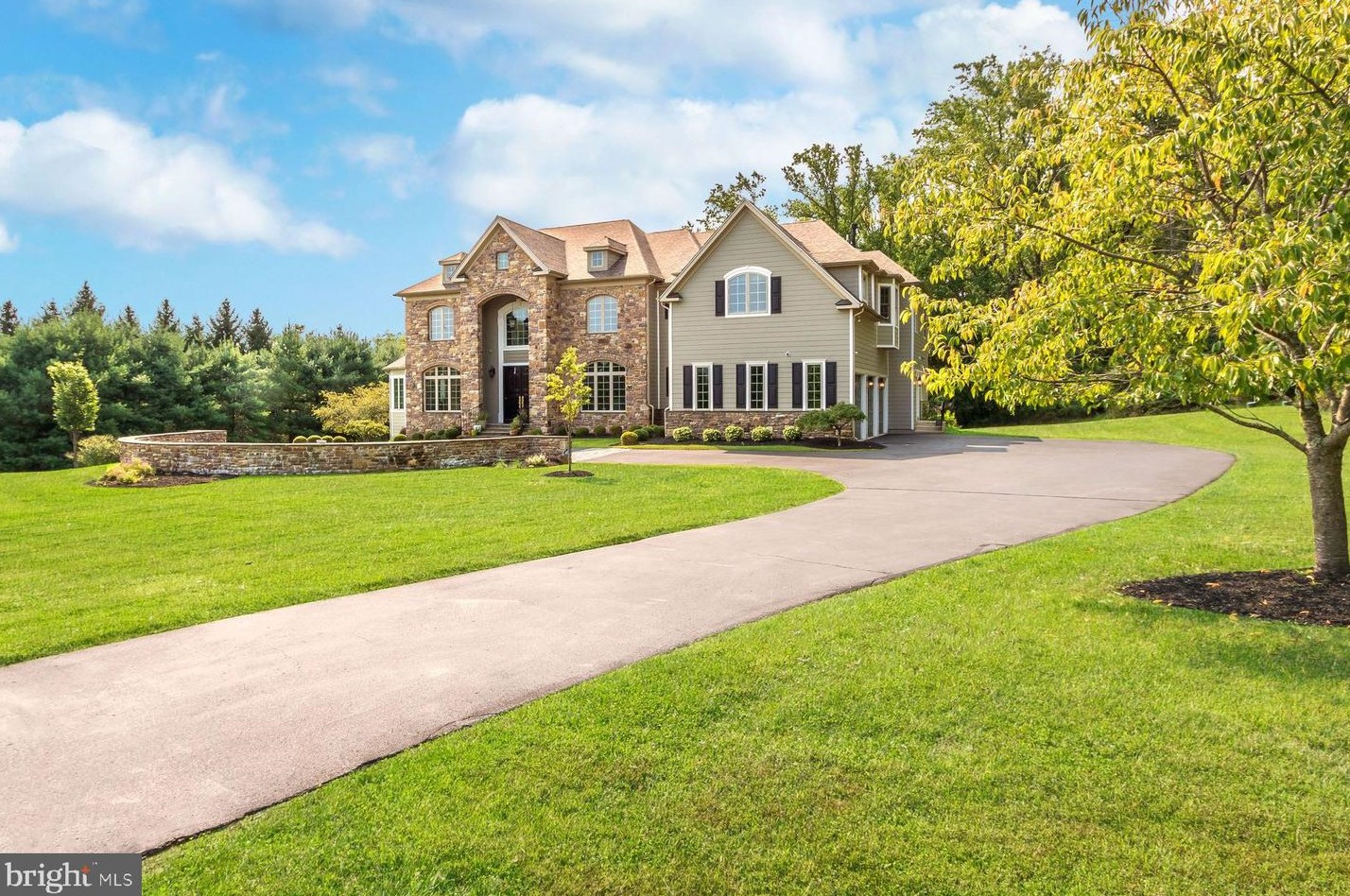 3 Great Hills Rd, New Hope, PA 18938