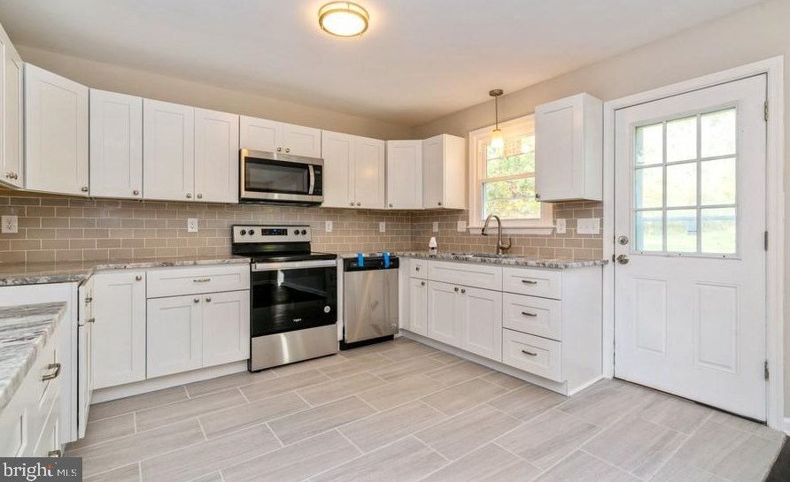 119 Old State Rd, Sellersville PA  18960-1626 exterior