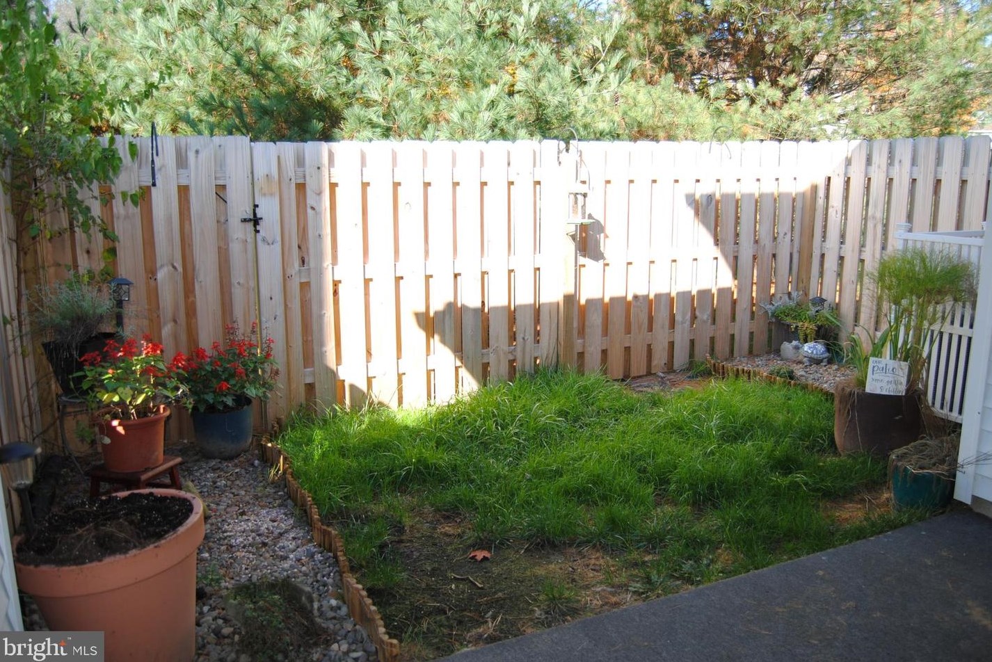 62 Ardsley Ct, Upper Makefield PA  18940-2309 exterior