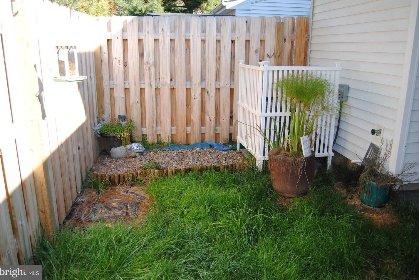 62 Ardsley Ct, Upper Makefield PA  18940-2309 exterior