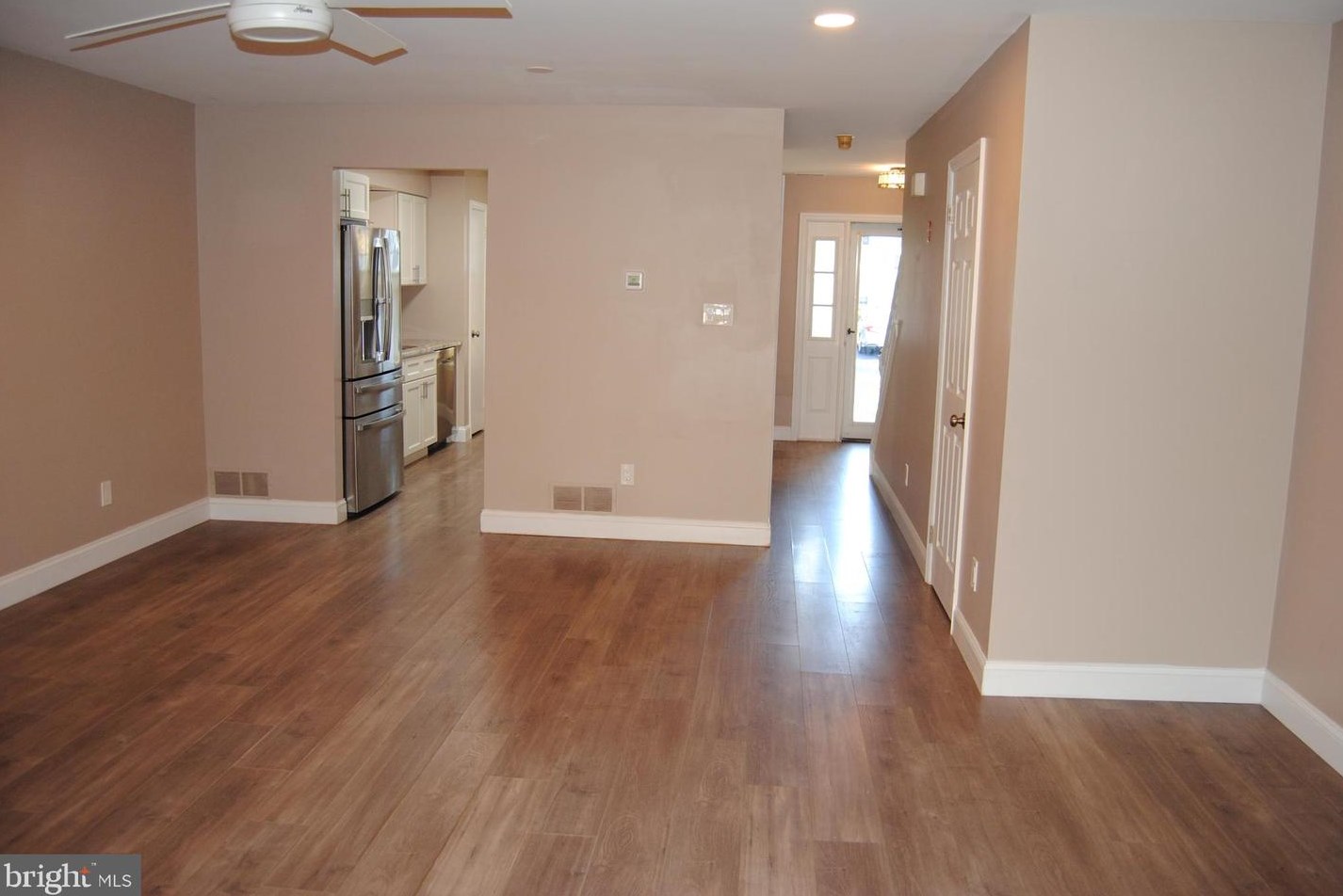 62 Ardsley Ct, Upper Makefield PA  18940-2309 exterior