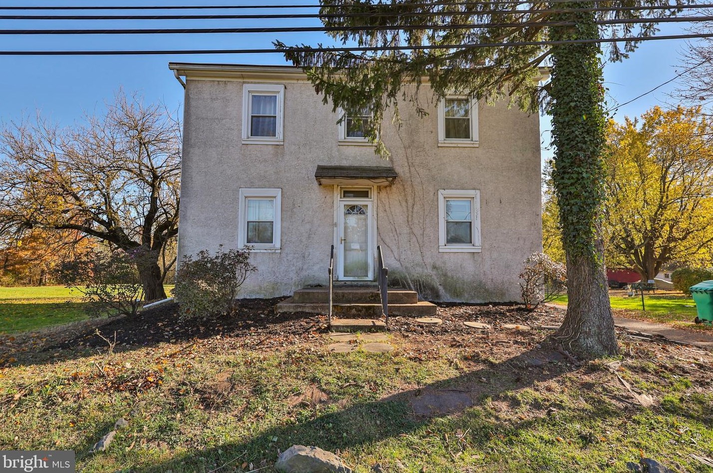 2028 Ridge Rd, Sellersville PA  18960-3056 exterior