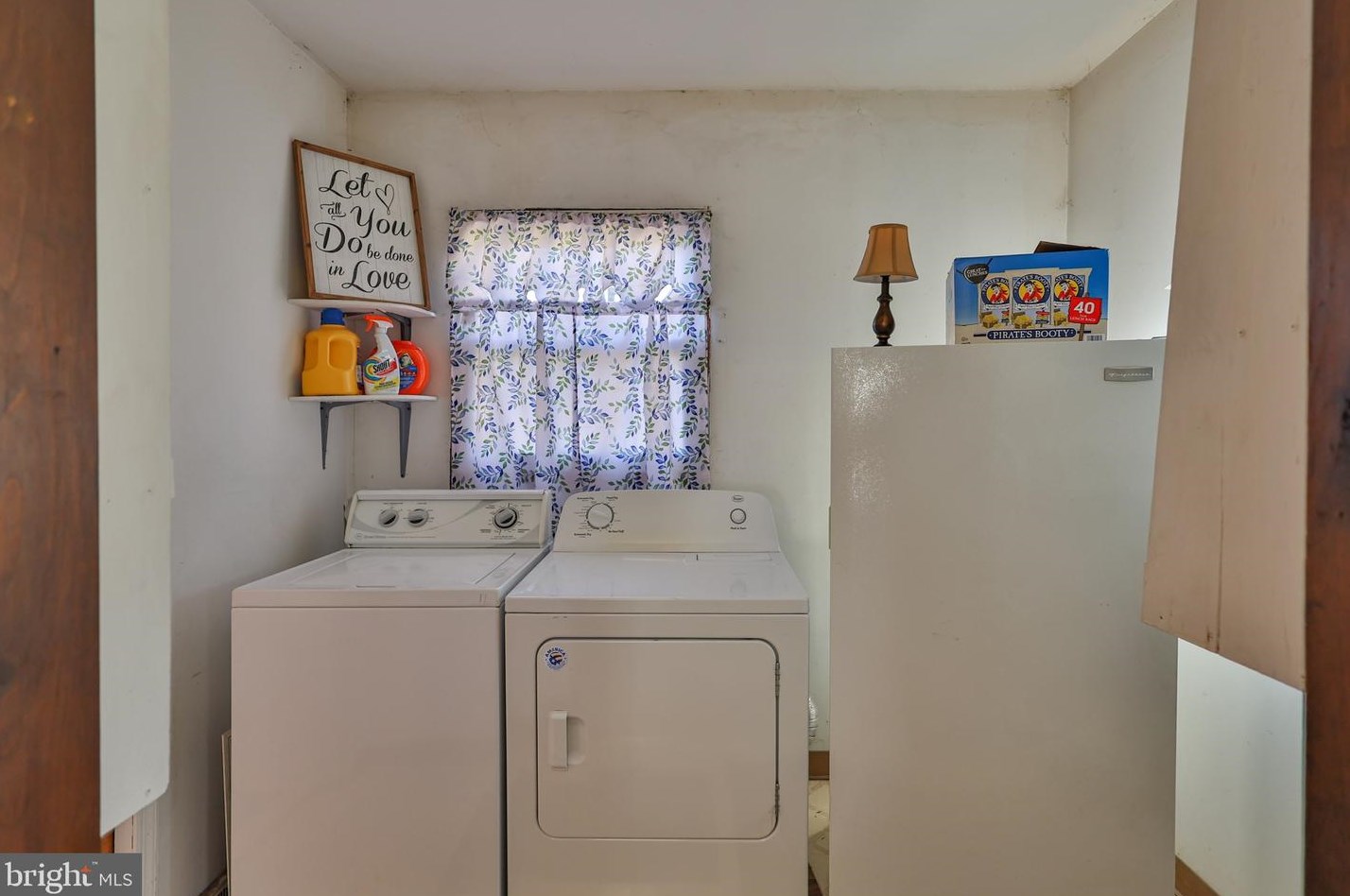 2028 Ridge Rd, Sellersville PA  18960-3056 exterior