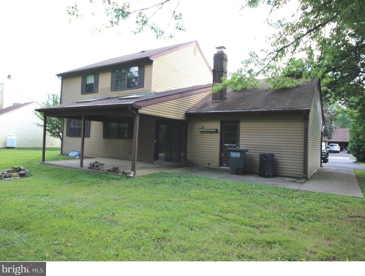 1781 Whitebriar Rd, Southampton, PA 18966