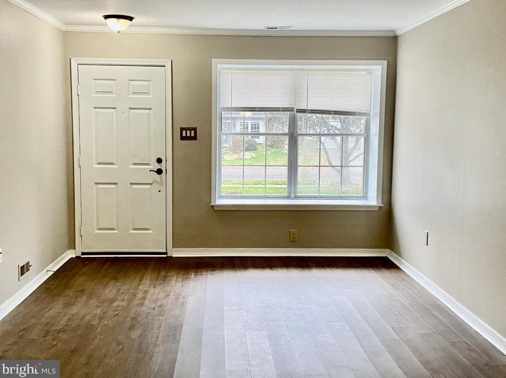 25 Sequoia Dr, Upper Makefield, PA 18940