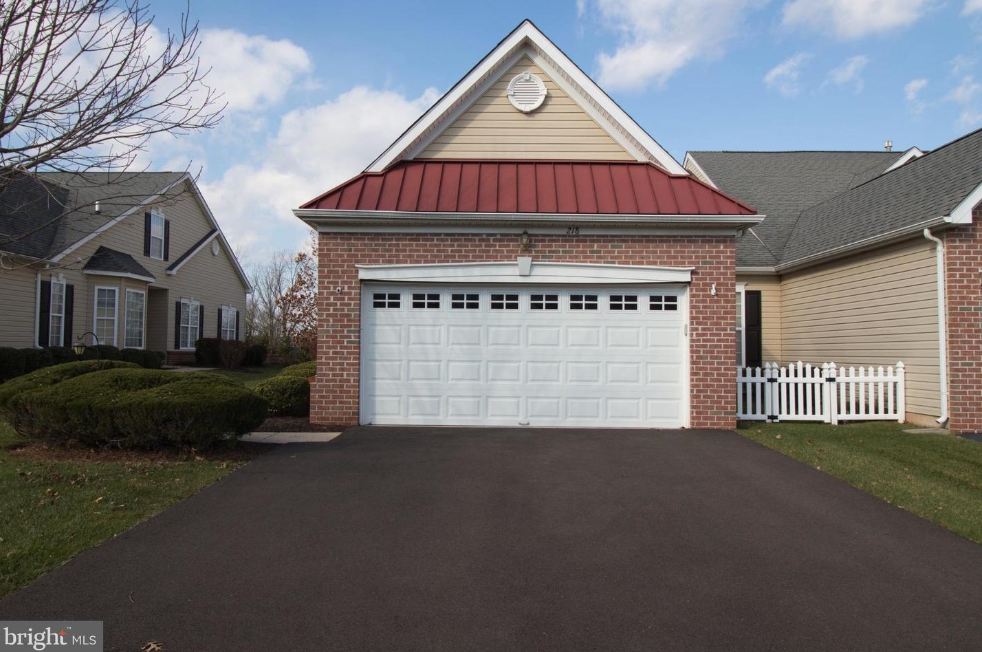 218 Dorchester Dr, Sellersville, PA 18960-2893