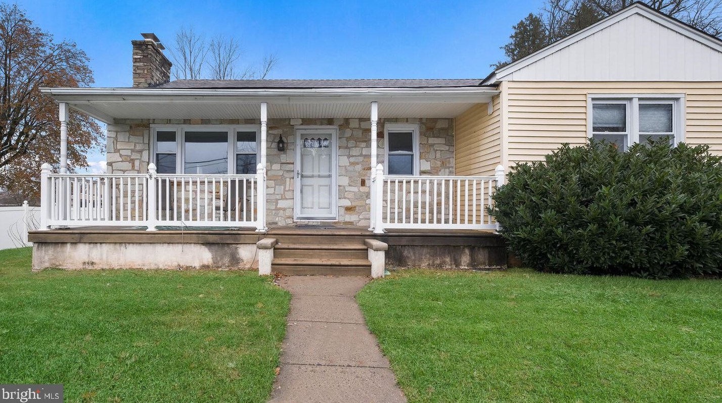 209 Catherine St, Langhorne, PA 19047-5806
