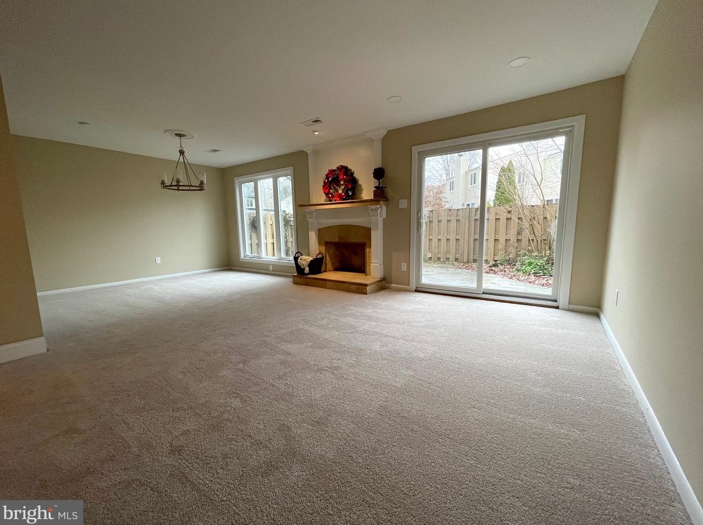 224 Hastings Ct, Gardenville PA  exterior