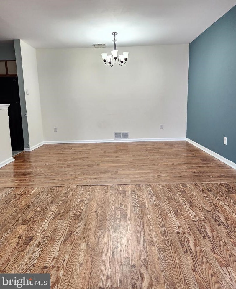 217 Devon Way, Levittown, PA 19057-3626