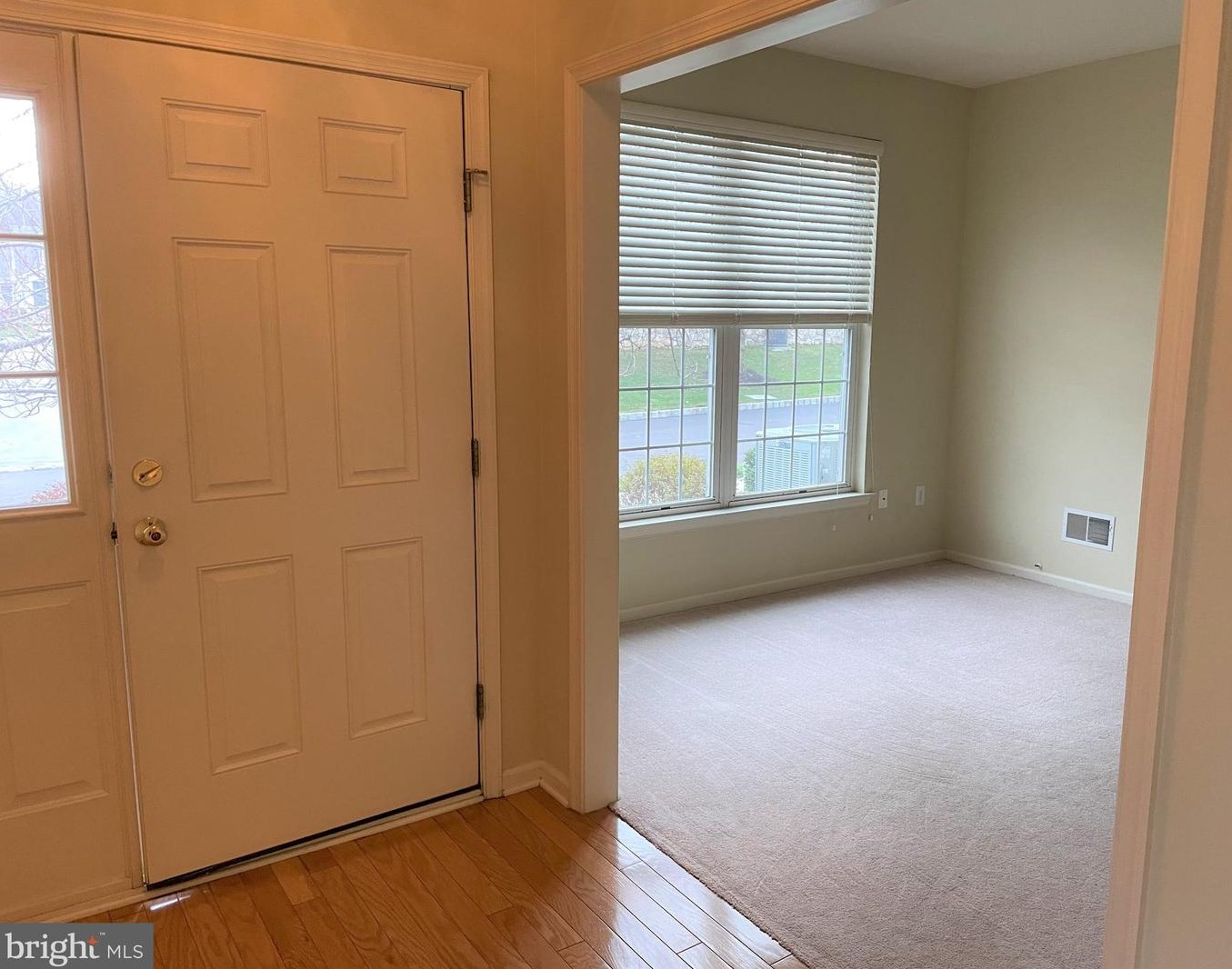 606 Bellflower Rd, Langhorne, PA 19047