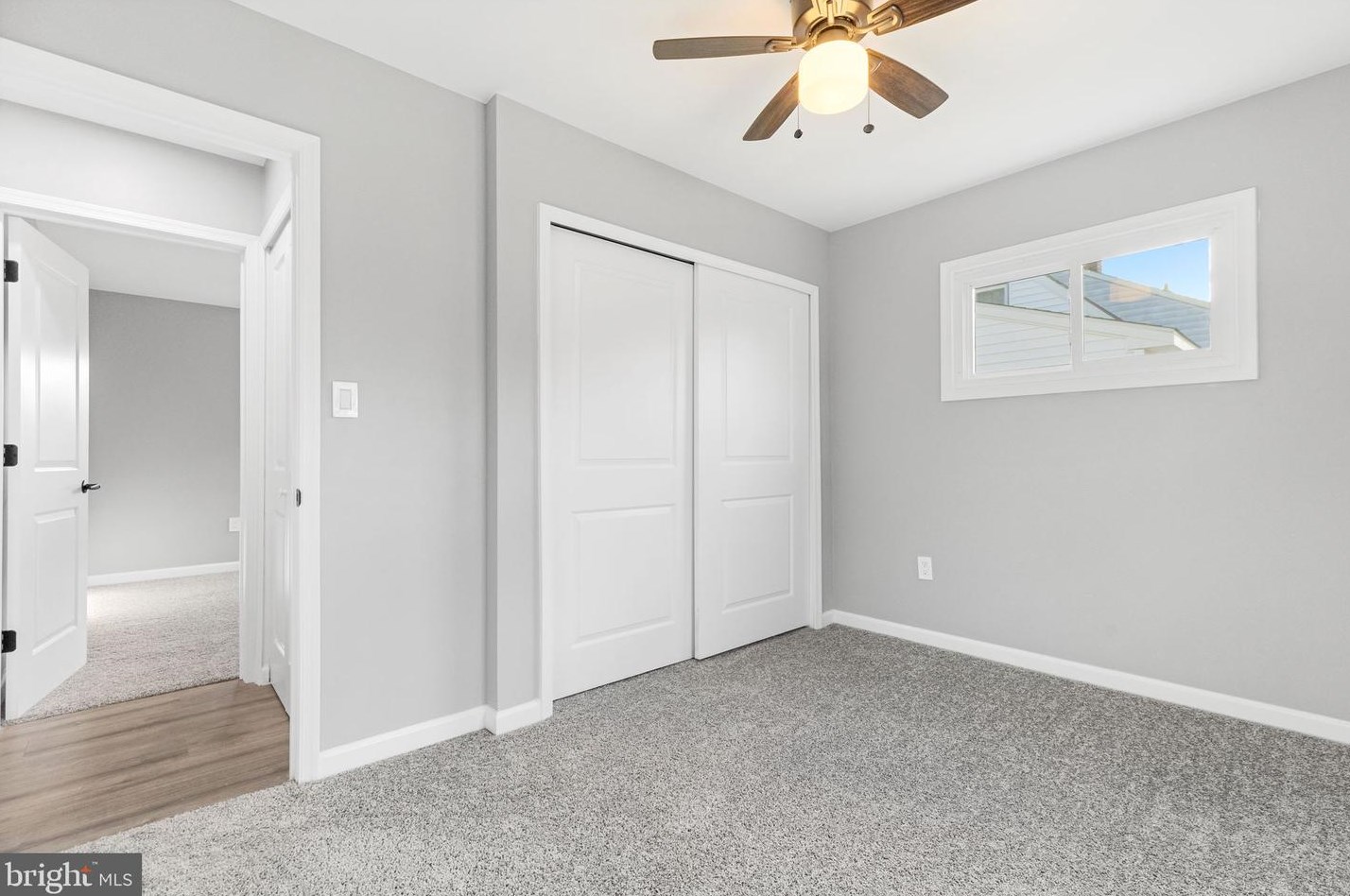 16 Goldengate Rd, Levittown PA  19057-3318 exterior
