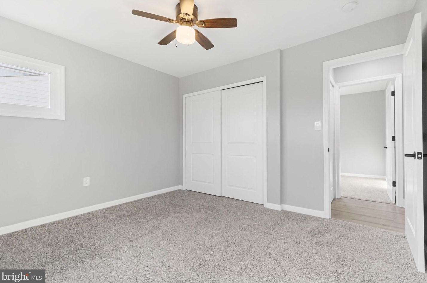 16 Goldengate Rd, Levittown PA  19057-3318 exterior