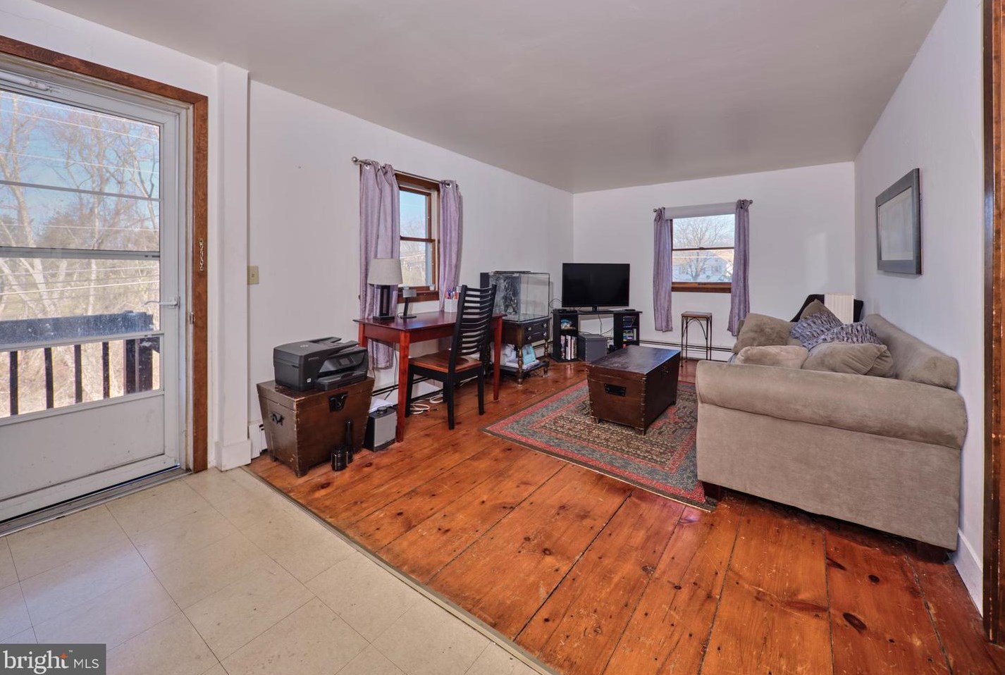 345 E Dark Hollow Rd #2, Pipersville, PA 18947