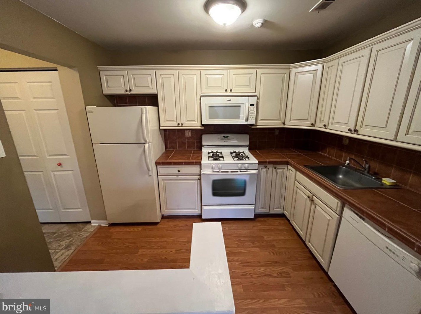 904 Diamond Dr, Upper Makefield, PA 18940
