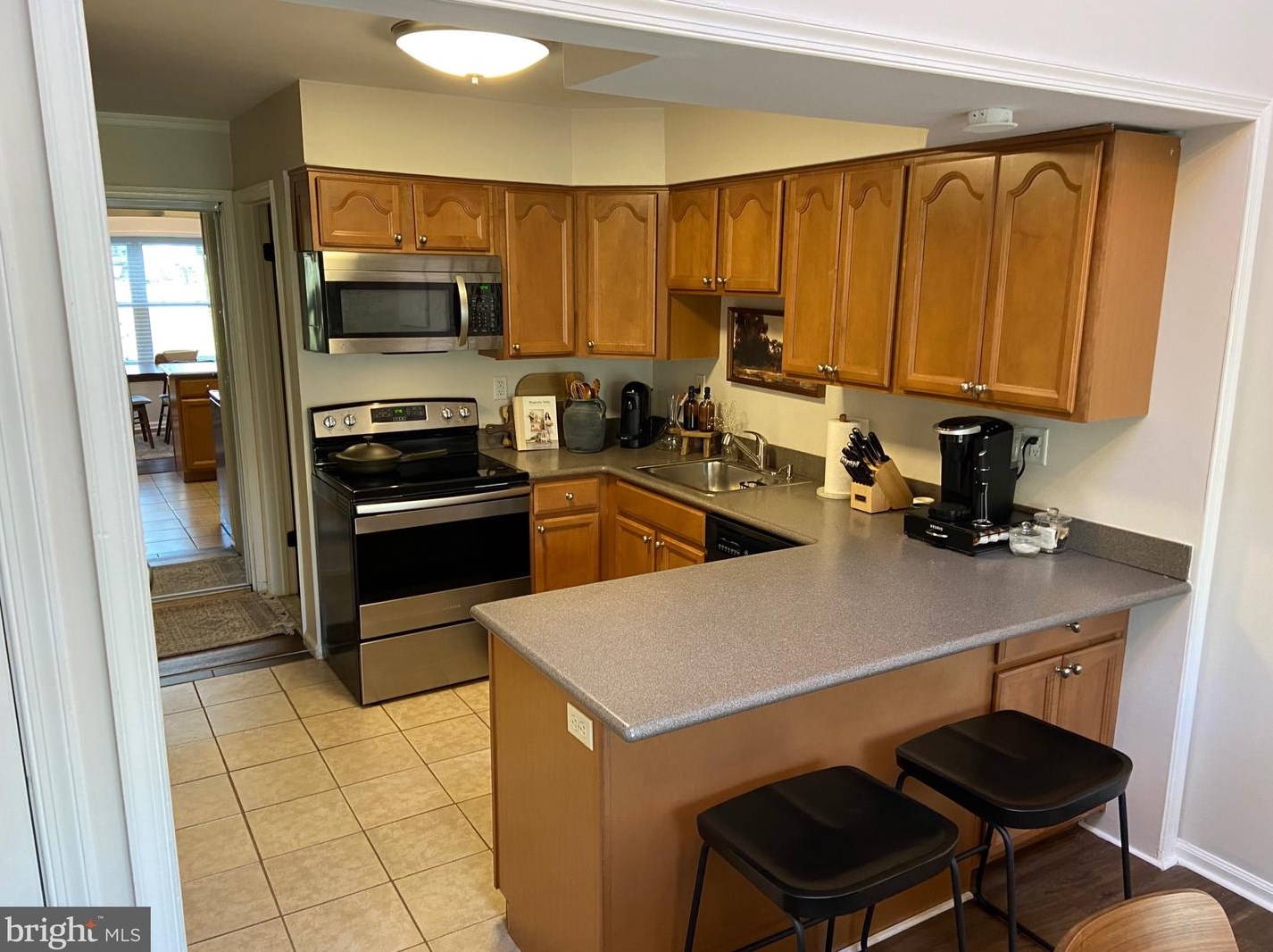 46 Heather Ct, Upper Makefield PA  18940-1542 exterior