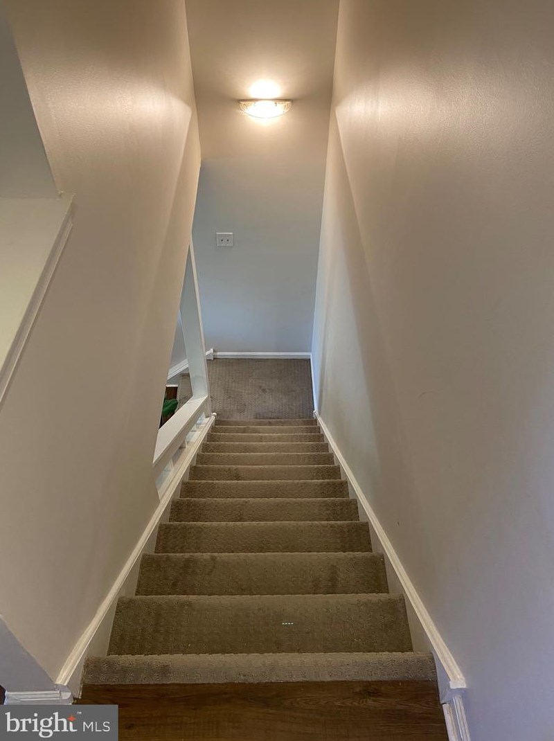 46 Heather Ct, Upper Makefield PA  18940-1542 exterior