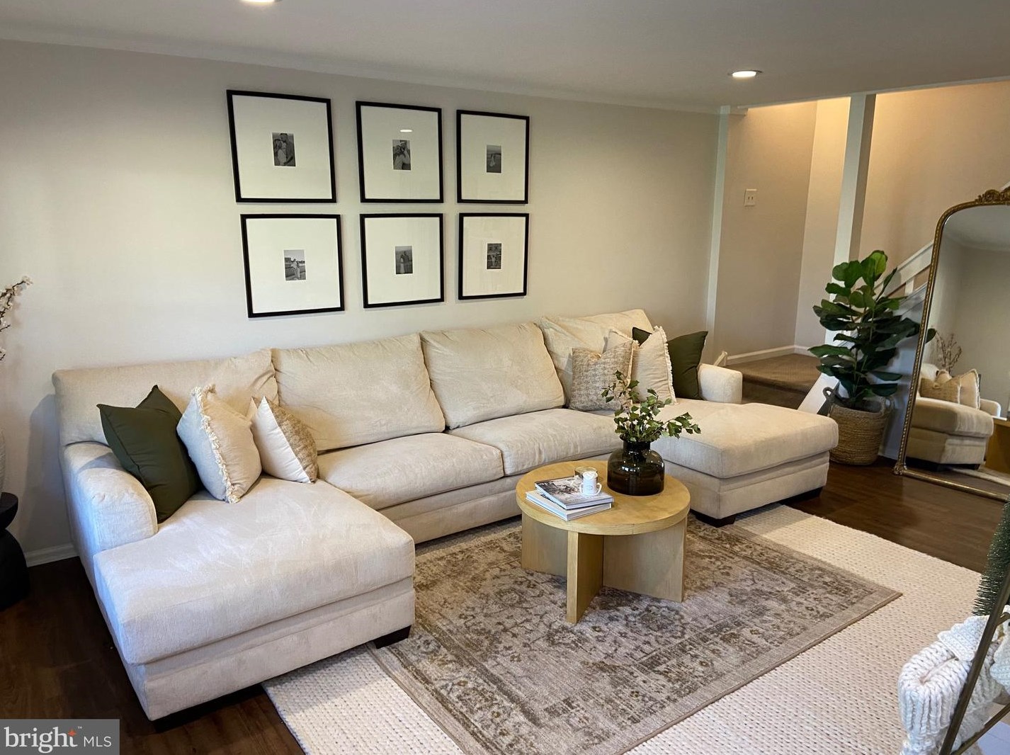 46 Heather Ct, Upper Makefield PA  18940-1542 exterior