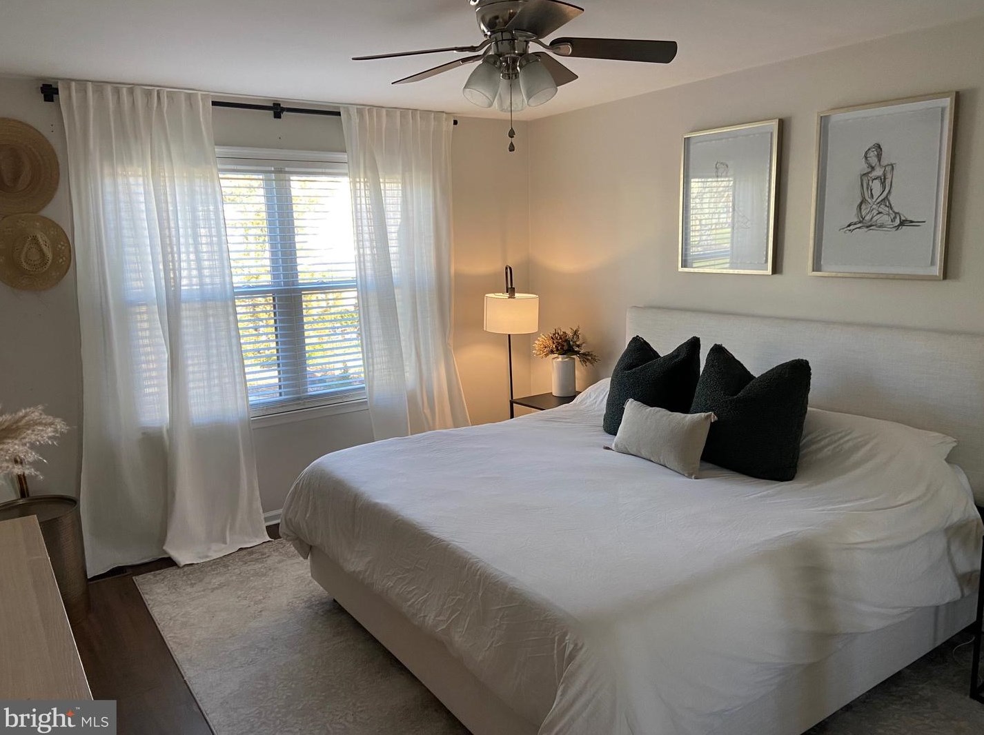 46 Heather Ct, Upper Makefield PA  18940-1542 exterior