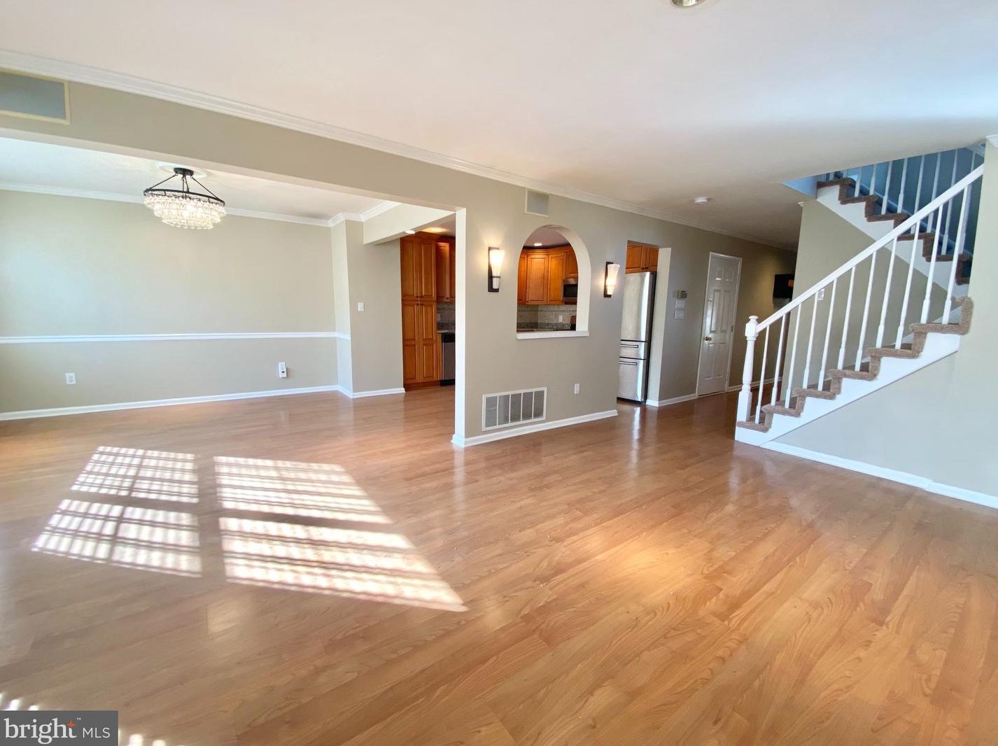 545 Aspen Woods Dr, Yardley, PA 19067