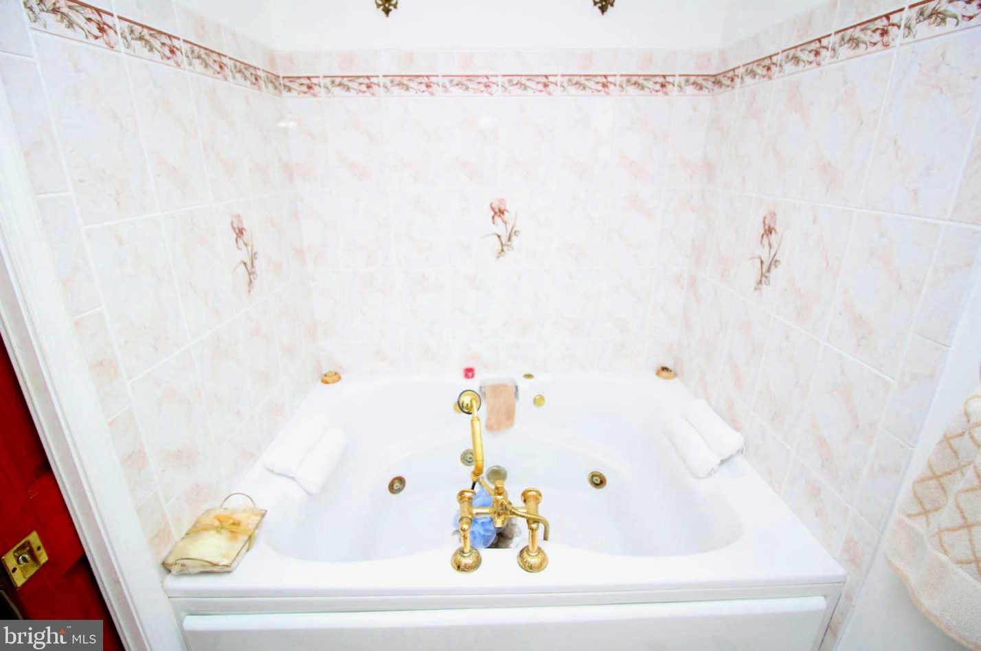 1743 Highland Ave, Langhorne PA  19047-3720 exterior