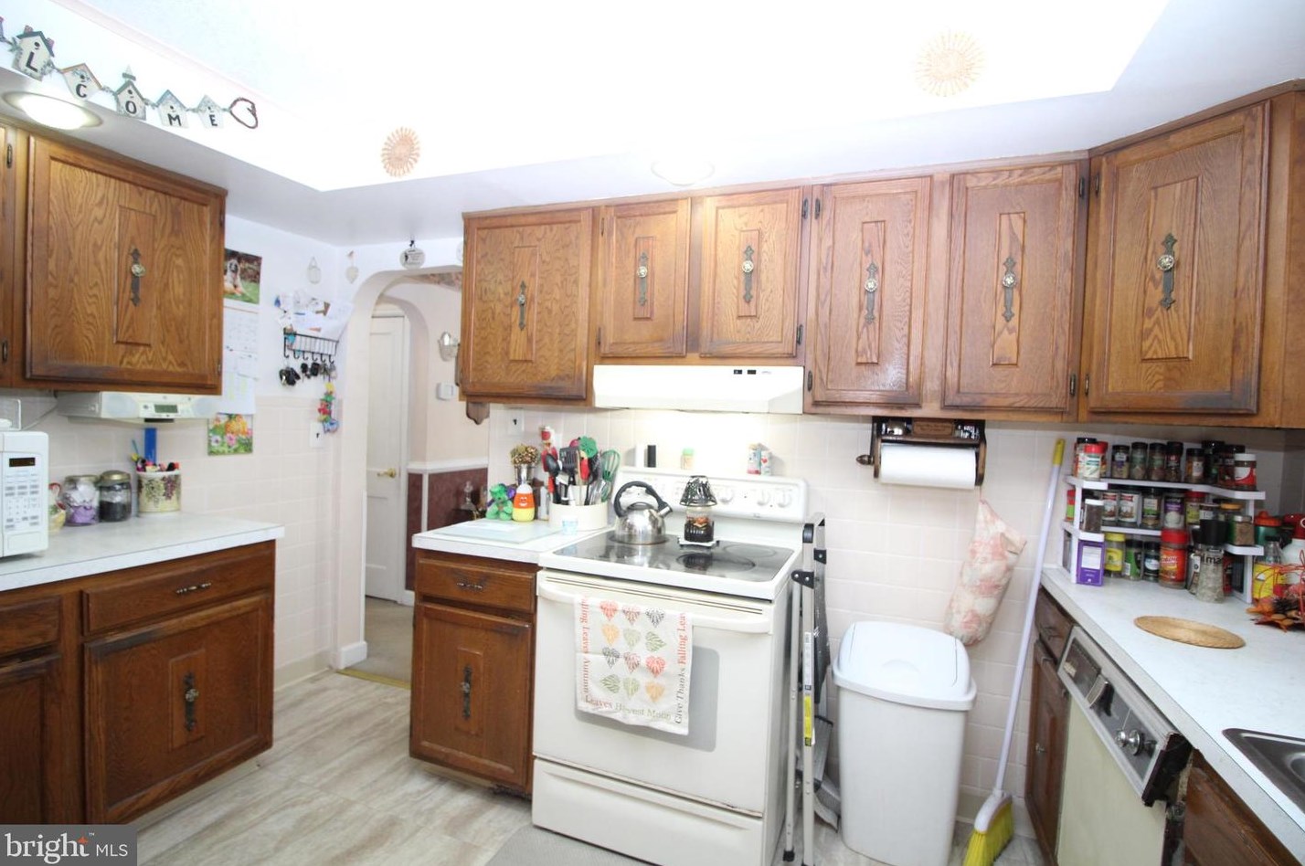 1743 Highland Ave, Langhorne PA  19047-3720 exterior