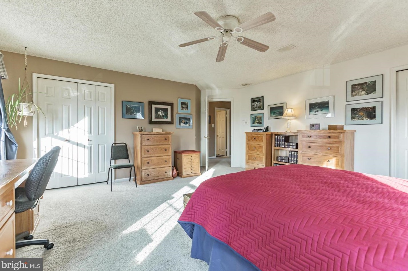 54 Magnolia Dr, Upper Makefield PA  18940-9236 exterior