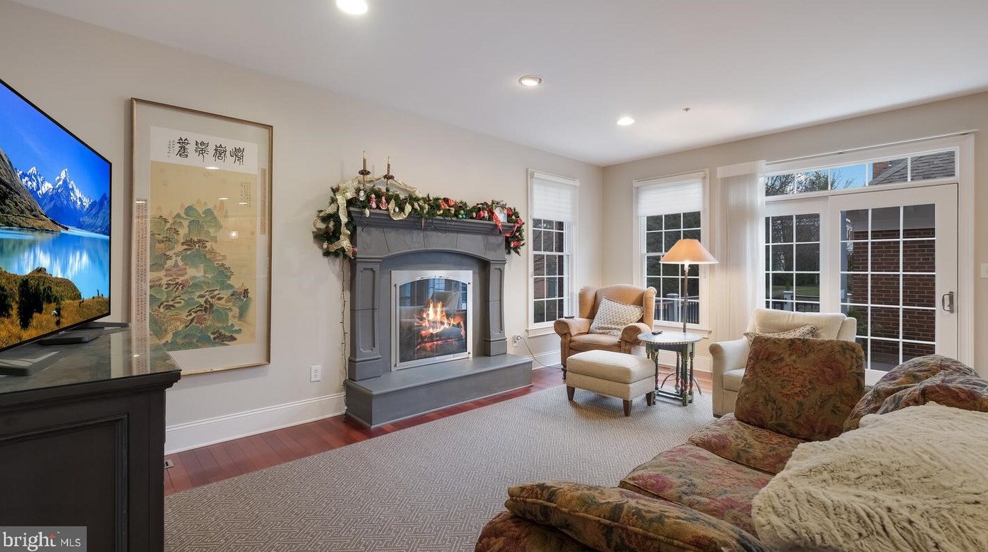 113 Madison St, Upper Makefield PA  18940-2166 exterior