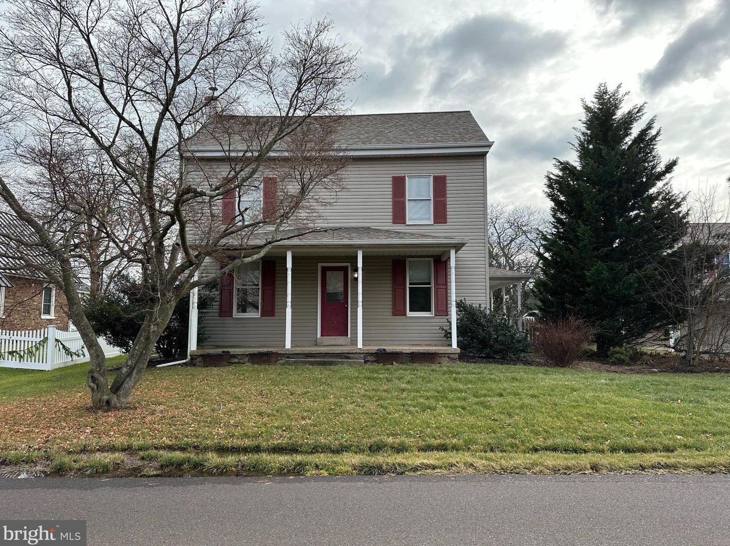 810 Fairhill Rd, Sellersville, PA 18960-3312