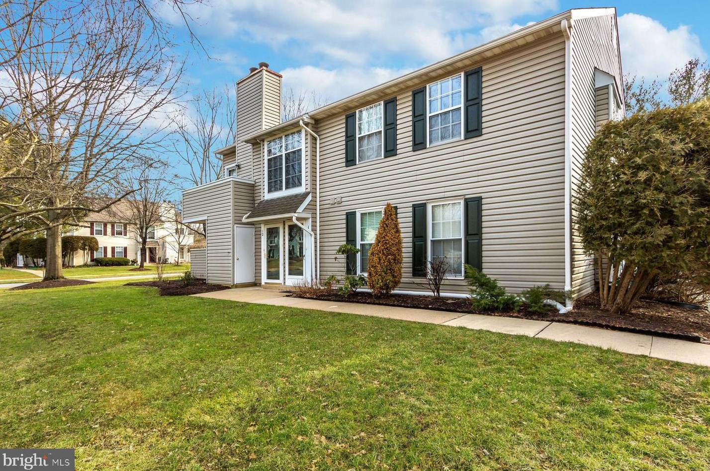 11 Meadow Ln, New Hope, PA 18938