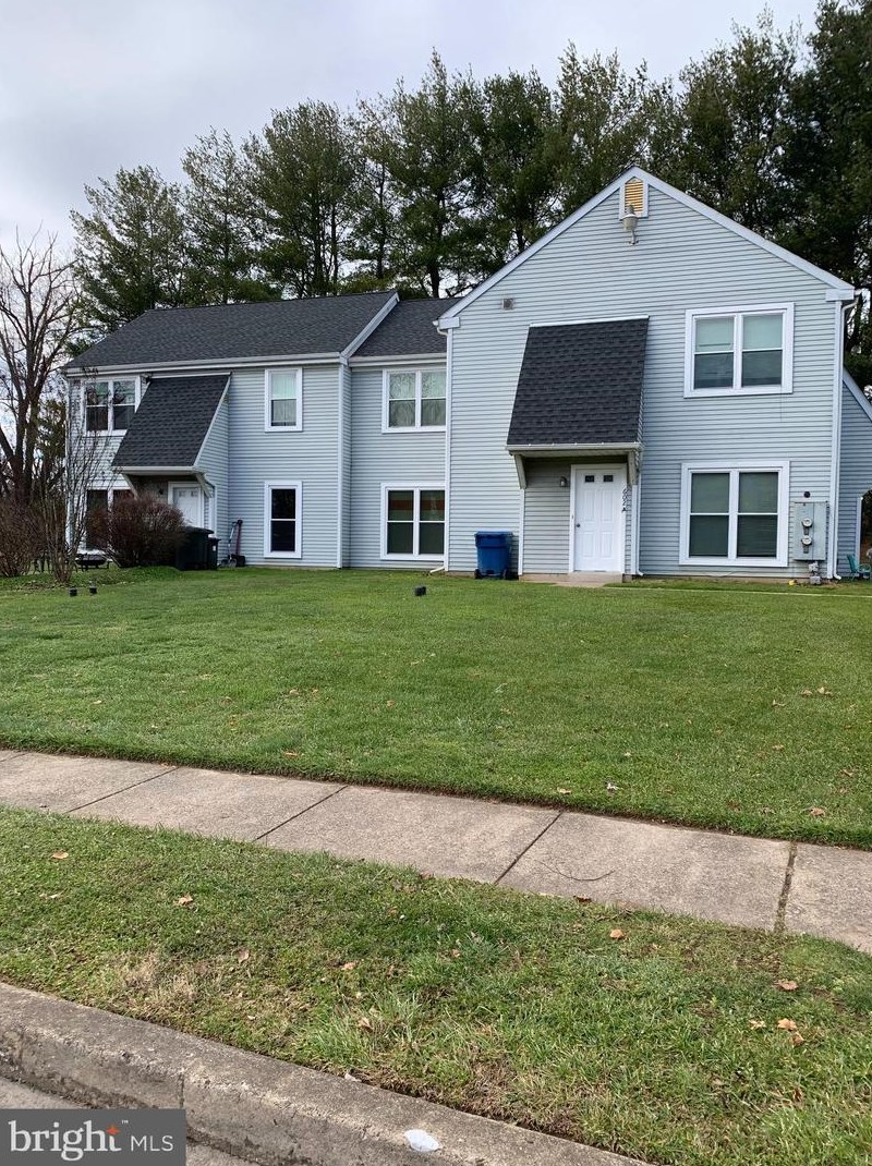602 S Dove Rd, Yardley, PA 19067