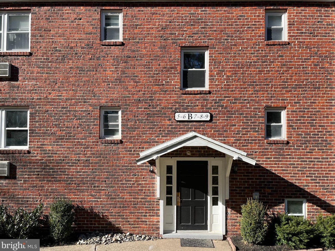 333 Lacey Ave #b7, Gardenville, PA