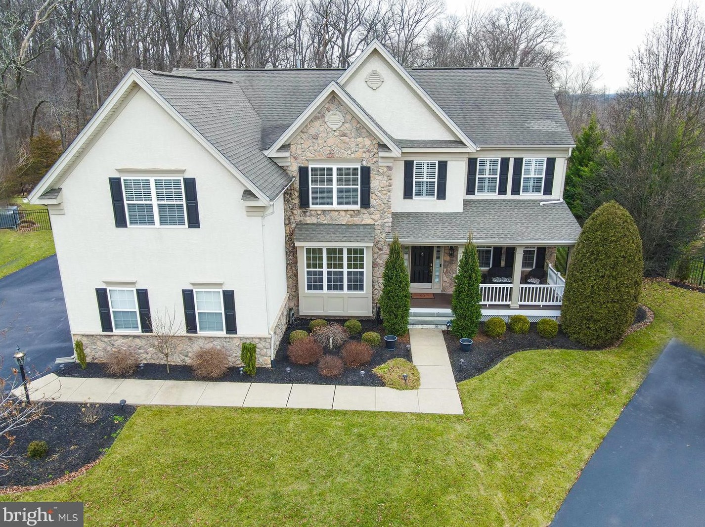 3842 Springtown Rd, Furlong, PA 18925-2110