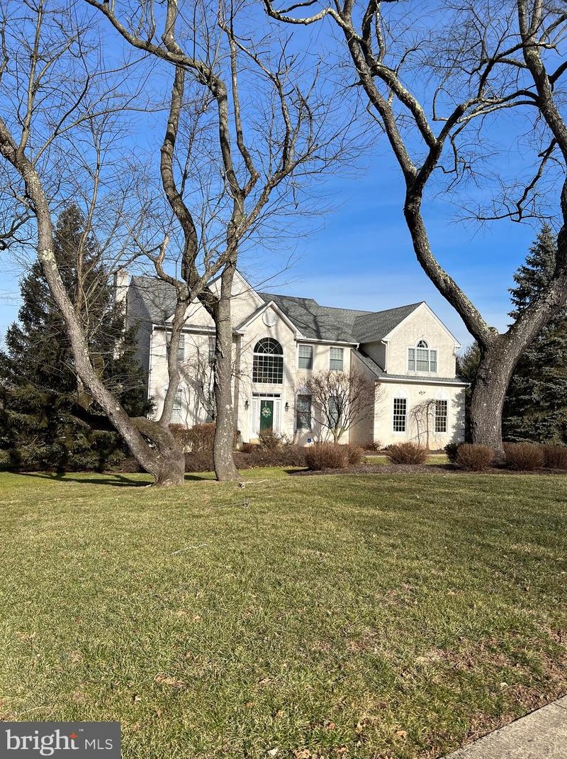 3495 Clay Rd, Gardenville, PA