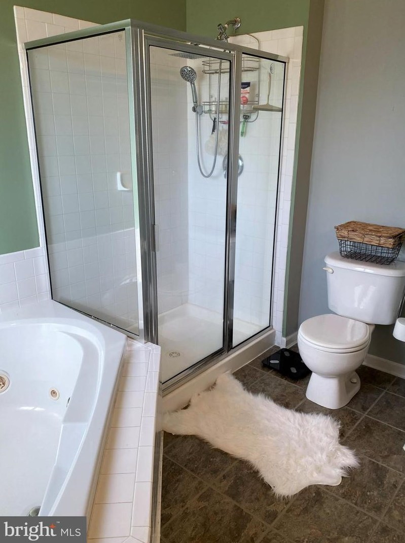 2501 Peachtree Dr, Perkasie PA  18944-5457 exterior