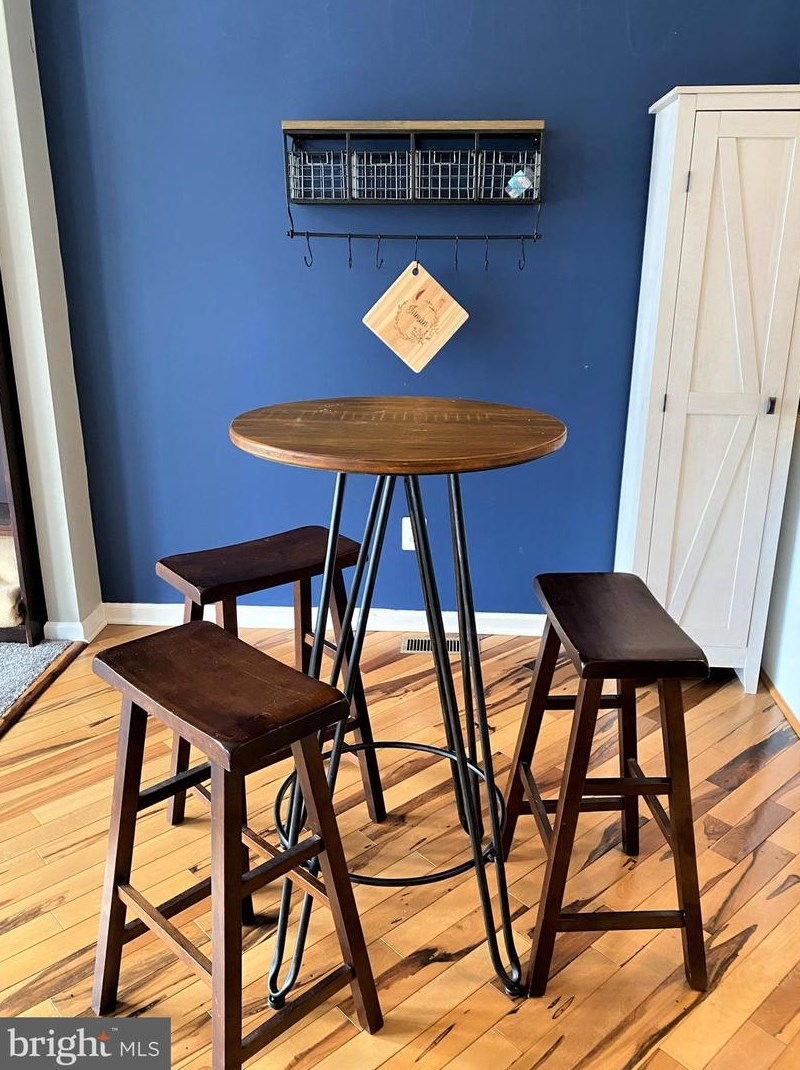 2501 Peachtree Dr, Perkasie PA  18944-5457 exterior