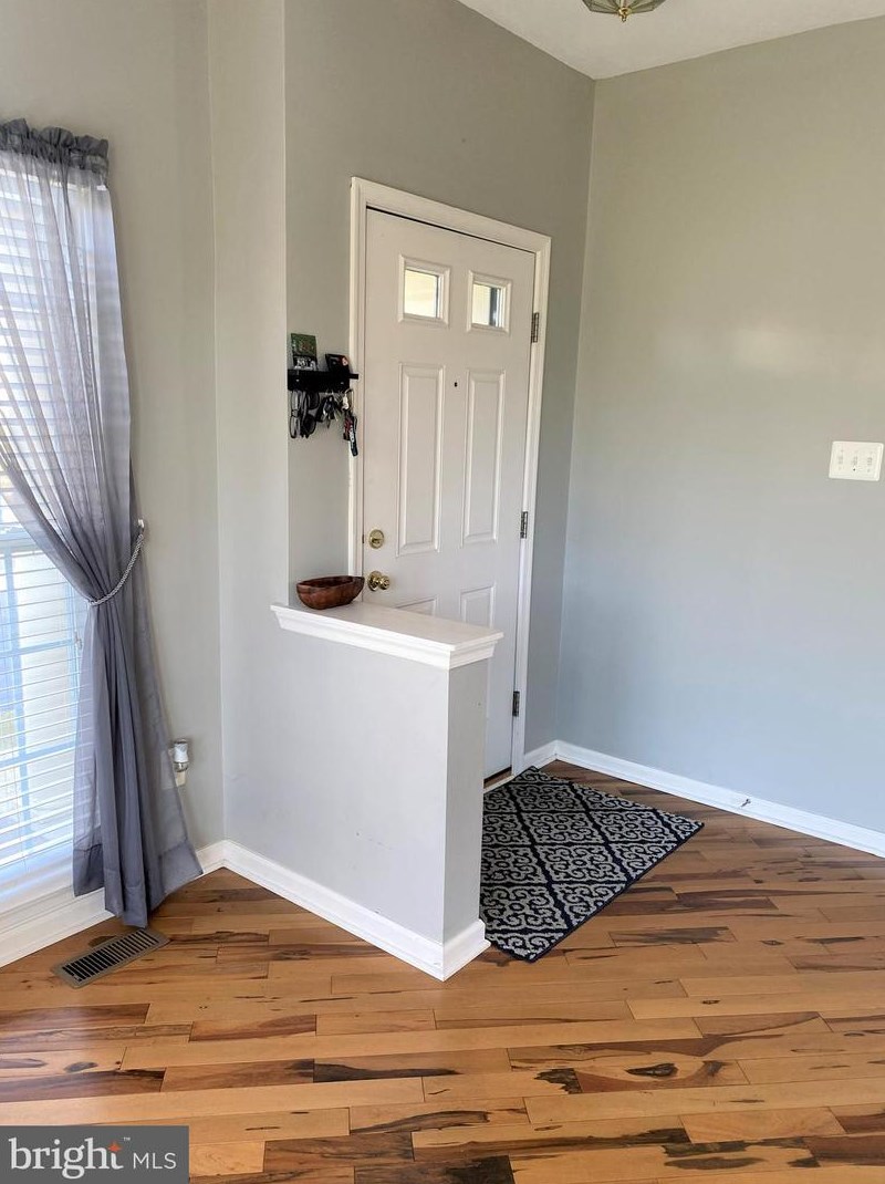 2501 Peachtree Dr, Perkasie PA  18944-5457 exterior