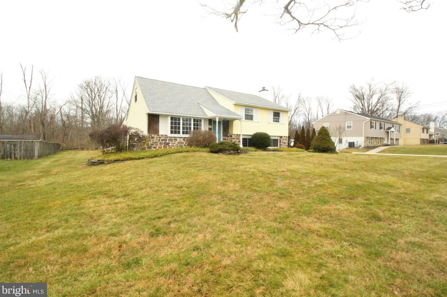 419 Merion Dr, Upper Makefield, PA 18940-1610